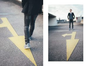 Selbstbewusste Person auf dem Weg – moderne Bewerbungsfotos von Hochzeitsfotografin Köln.