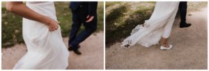 Braut im weißen Kleid spaziert draußen, begleitet bei ihrer standesamtlichen Trauung in Köln.