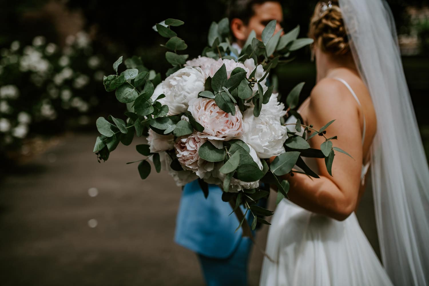 033 DSC 6045 Hochzeitsfotograf Köln Hochzeit NRW Hausboot Düsseldorf Boho Vintage Hippie Elopement Vera Prinz