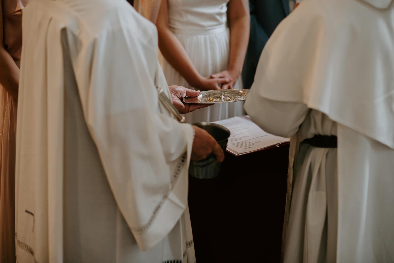 058 DSC 4694 Hochzeitsfotograf Köln Hochzeit NRW Hausboot Düsseldorf Boho Vintage Hippie Elopement Vera Prinz