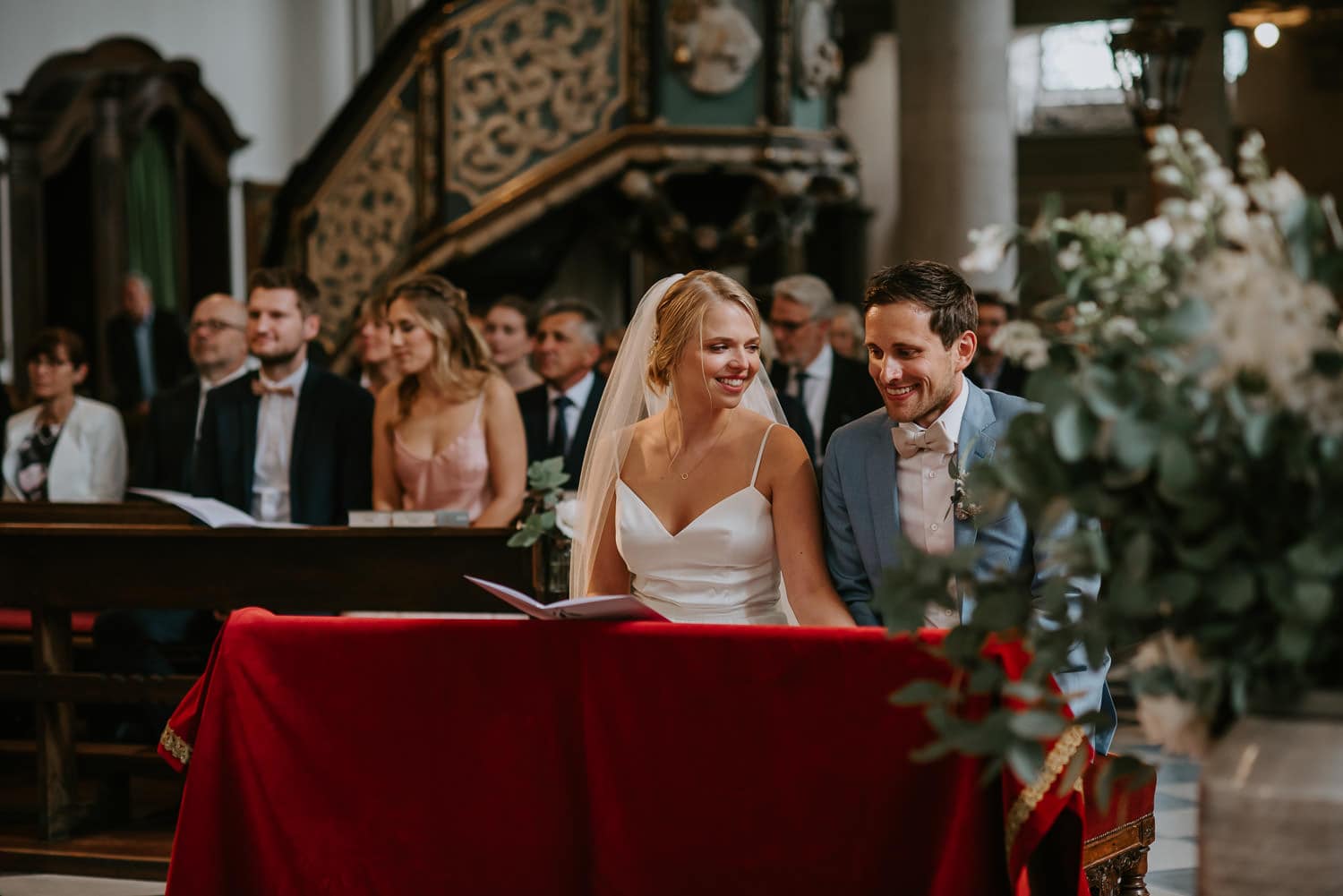 061 DSC 4746 Hochzeitsfotograf Köln Hochzeit NRW Hausboot Düsseldorf Boho Vintage Hippie Elopement Vera Prinz