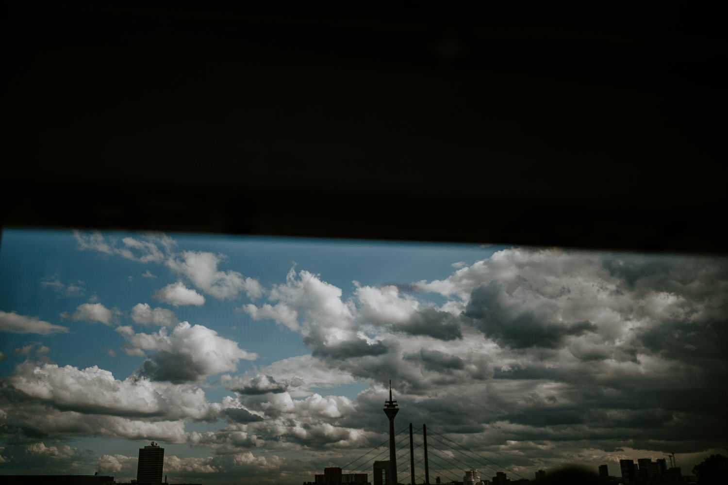 083 DSC 7522 Hochzeitsfotograf Köln Hochzeit NRW Hausboot Düsseldorf Boho Vintage Hippie Elopement Vera Prinz