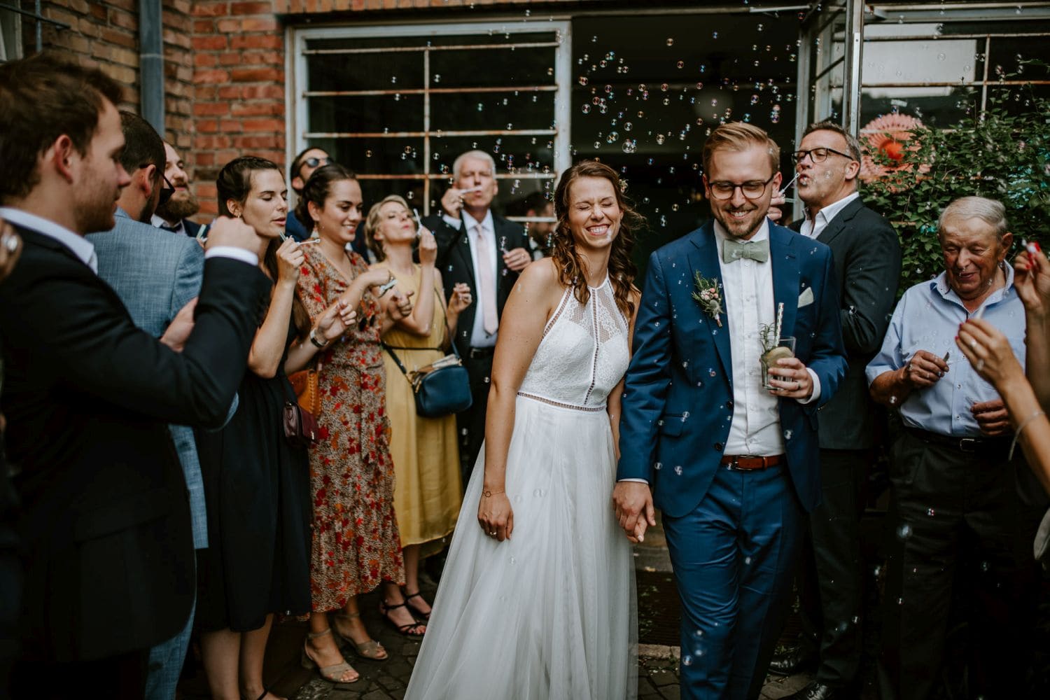 091 Hochzeitsfotograf Köln Hochzeit NRW Rarehouse Köln Rheinauhafen Boho Vintage Hippie Elopement Vera Prinz